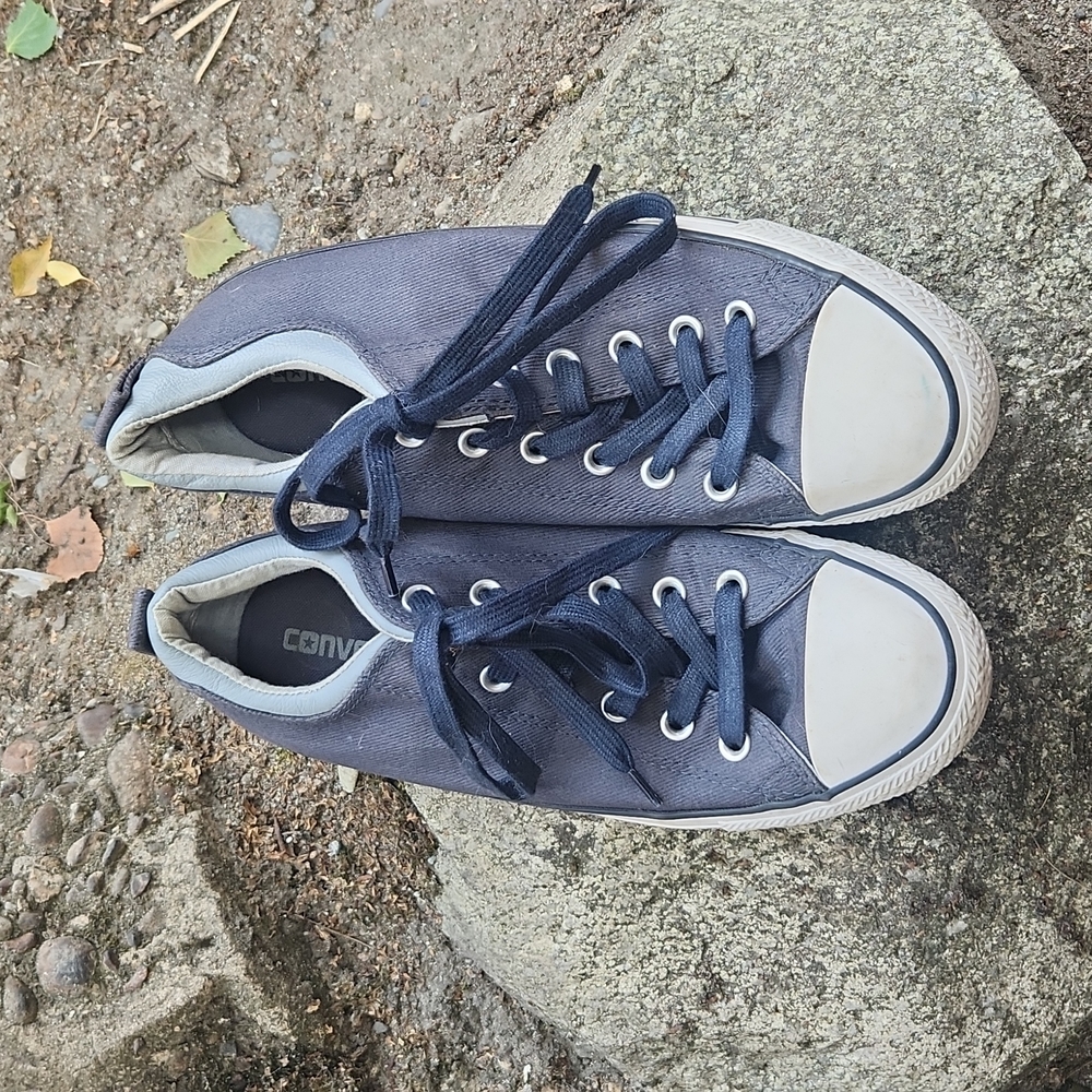 Converse All Stars Low Top Blue Size 7.5 M